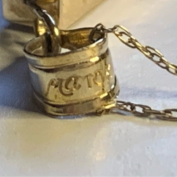 10k solid Michael Anthony Family/Faith/Friends/ Full of Life Pendant Necklace! - Picture 6 of 16